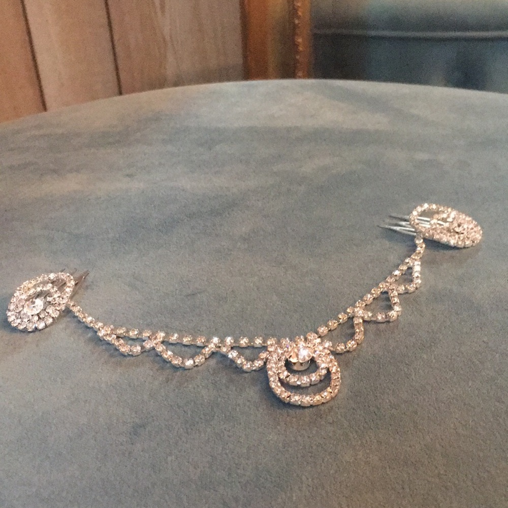 Beautiful crystal head band